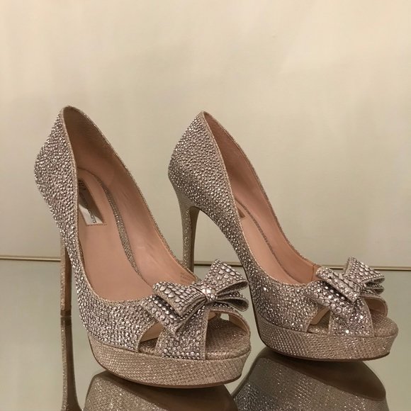 INC International Concepts Shoes - INC Rhinestone Sparkled Heels || Size 6